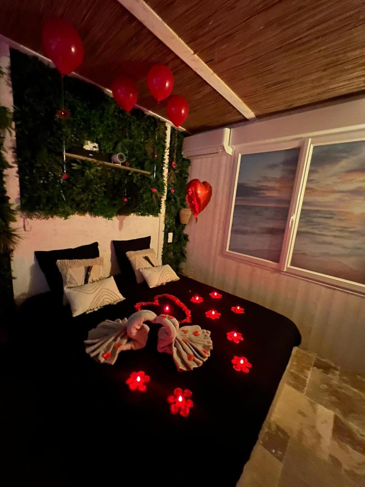 Les Spas De La Mer, Suite & Spa, Love Room, Plein Coeur Du Grau Le Grau-du-Roi Exterior foto